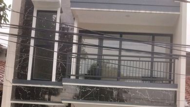 Jual Rumah Siap Huni area Serpong Regency Melati Mas, Tangerang Selatan, Luas 90 m2