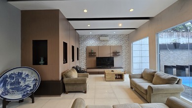 Rumah Modern area Alam Sutera, Tangerang, LT 1050 m2