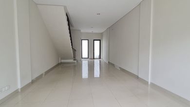 Ready to Use Ruko Usaha di BSD Tangerang dengan Luas Bangunan 120m2