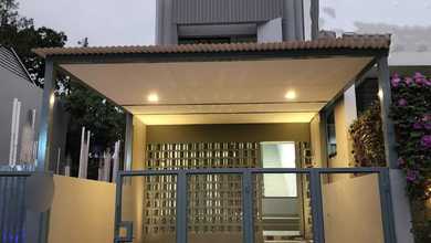 Rumah Mewah Luas 90 m2, di Serpong, Tangerang Selatan