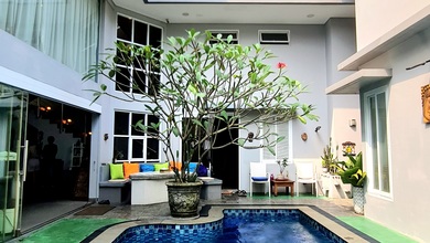 Jual Rumah Eksklusif Luas 385 m2 Kawasan BSD City, Tangerang