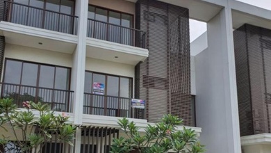 Jual Rumah 111 area BSD Vanya Park, Tangerang