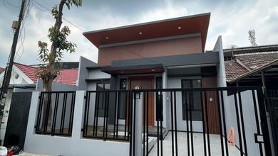Jual Rumah Bagus Luas 135 m2 area BSD Kencana Loka, Tangerang