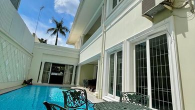 Jual Rumah Bagus LT 820 m2 area Pondok Indah, Jakarta Selatan